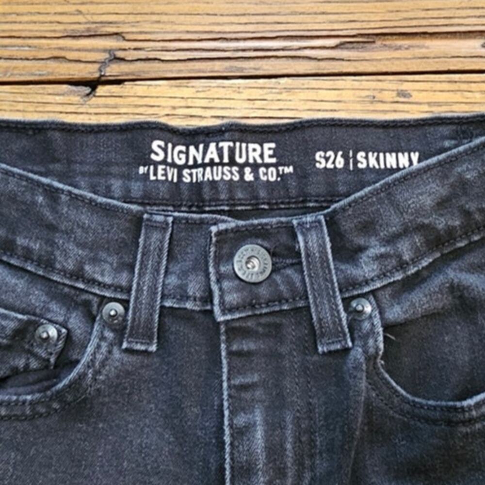 Levis Signature Jeans 26 Black Skinny Jean Levi Strauss Co Adjustable Waist - Picture 4 of 10